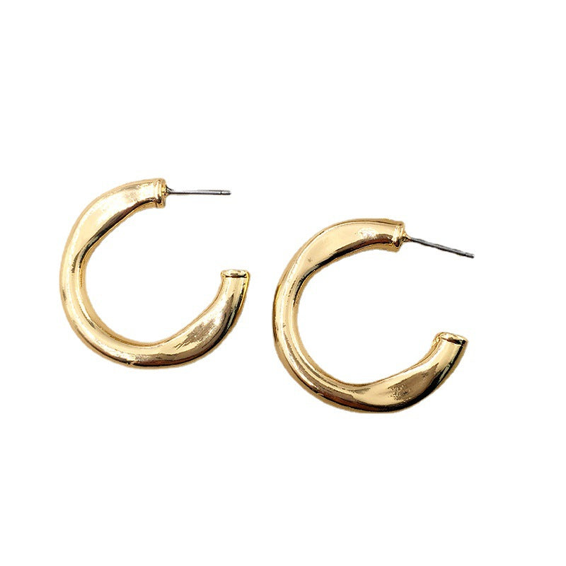 Vienna Verve Metal C-Shaped Earrings - Elegant Cross-Border Jewelry