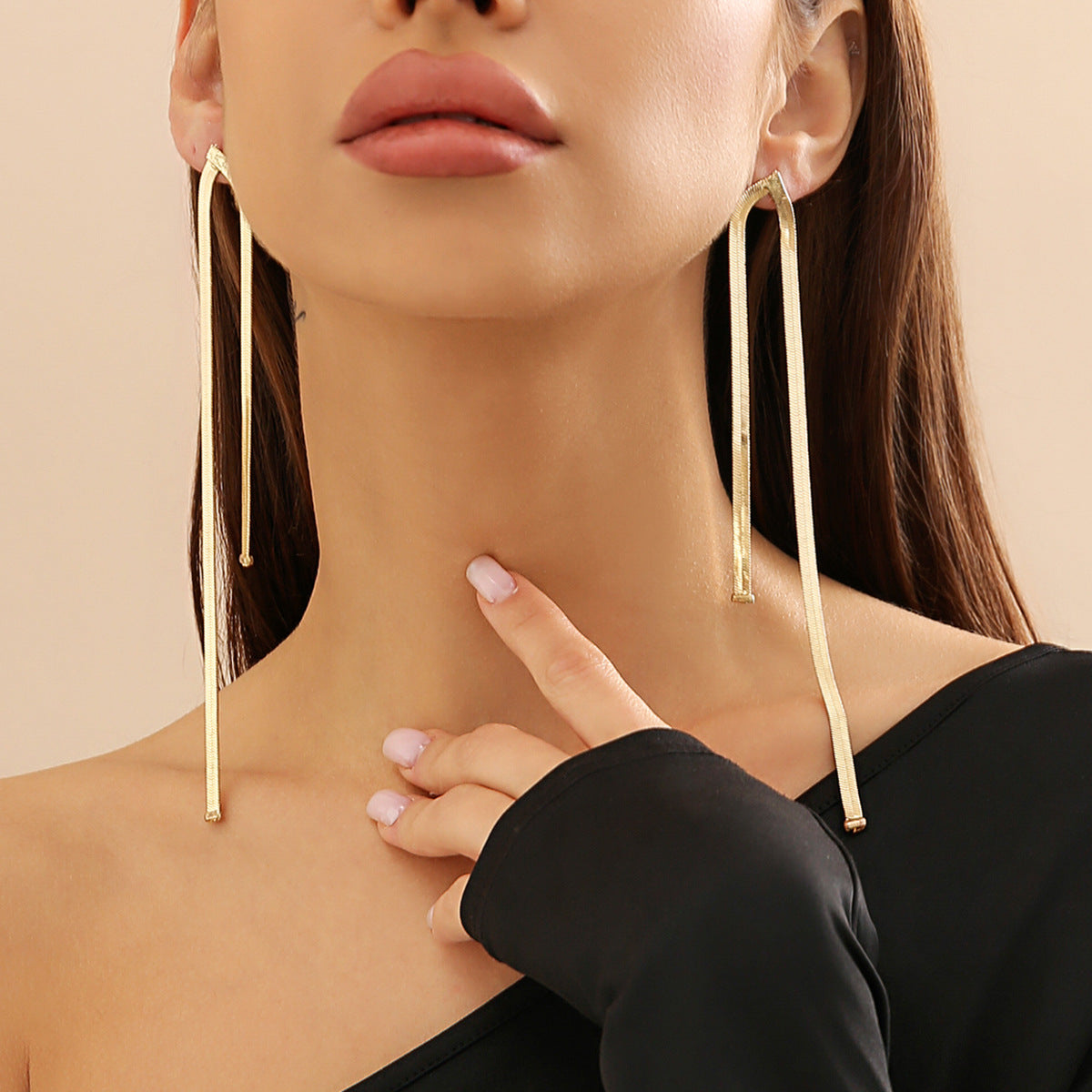 Royal Sister Snake Bone Tassel Earrings