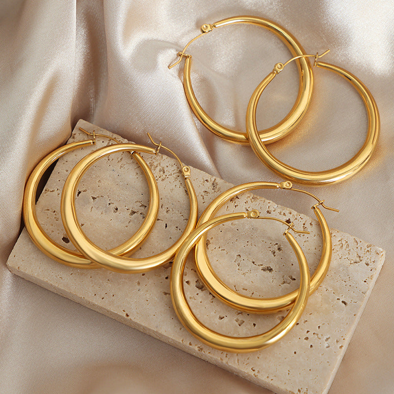 Exaggerated Tempered Elegance: Titanium Steel Gold-Plated Large Circle Earrings