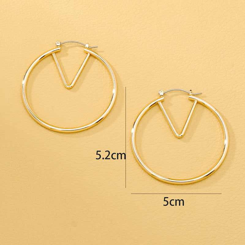 Chic Geometric Metal Earrings - Planderful Vienna Verve Collection