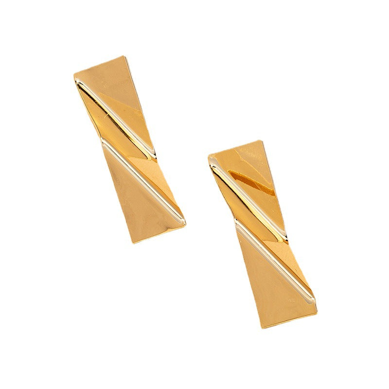 Exaggerated Retro Fashion Metal Geometric Earrings - Vienna Verve Collection