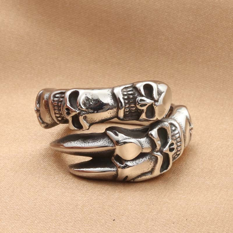 Titanium Steel Skull Claw Ring - Retro Men’s Jewelry Accessory for Trendsetters