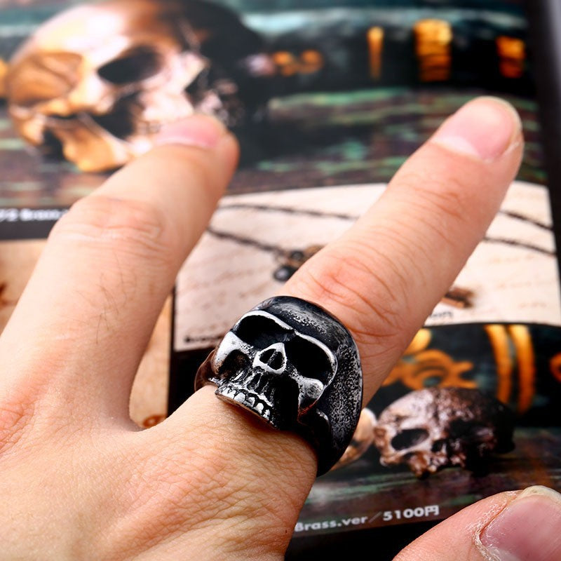 Men's Vintage Skull Ring - Unique Stainless Steel Locomotive Design, Wholesale European & American Jewelry