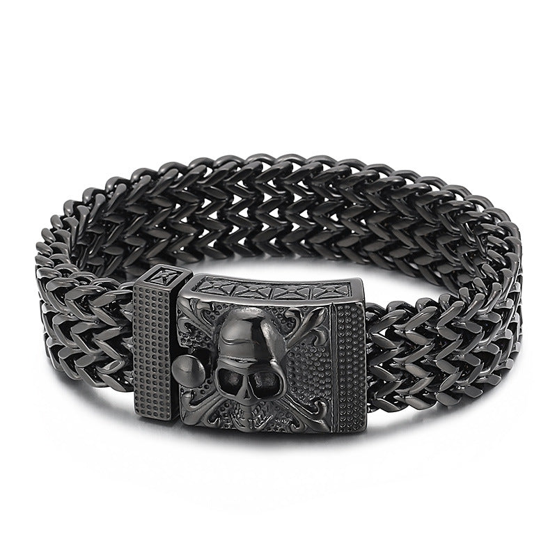 Bold Titan Men's Skull Bracelet - European & American Hip-Hop Style in Stainless Steel