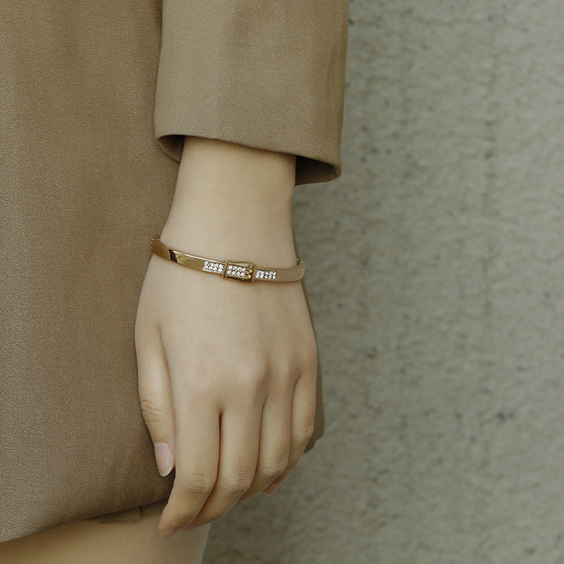 Luxury Vienna Verve Titanium Metal Bracelet in Rose Gold