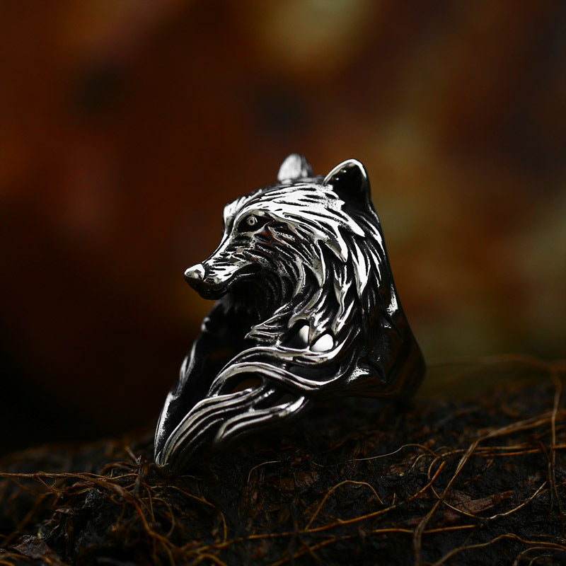 Retro Men's Titanium Steel Wolf Head Ring - European and American Style Stainless Steel Jewelry Wholesale