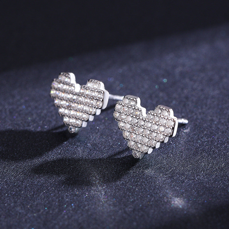 S925 Sterling Silver Heart-shaped Zircon Stud Earrings