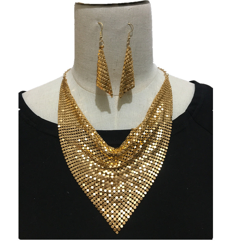 Bright Pearl Triangle Necklace and Earrings Set