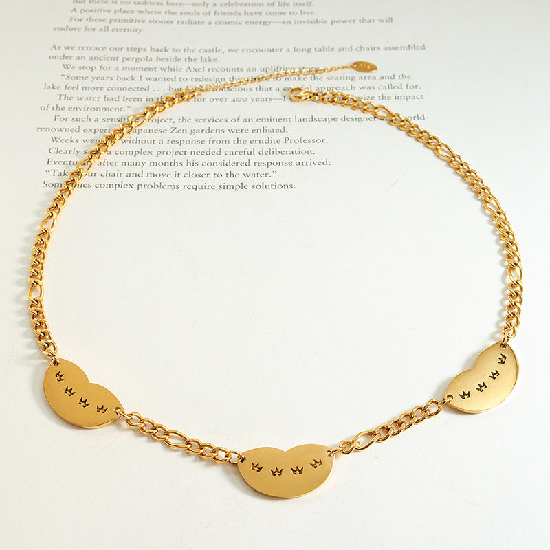Exquisite Female Hip-Hop Lip Pendant Necklace in 18K Gold Titanium Plating