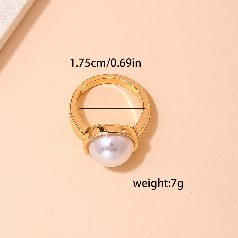 Pearl Elegance Ring - Vienna Verve Collection