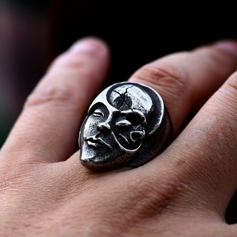 Titanium Steel Yin Yang Skull Ring for Men - Retro Halloween Dominance