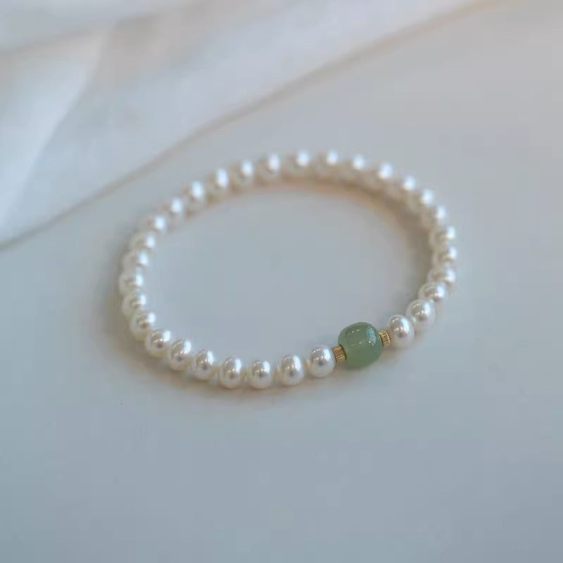 Fortune's Favor: Sterling Silver Bracelet with Natural Bright Pearl and Hetian Jade