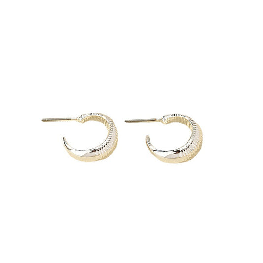 Chic C-Shaped Metal Earrings with a Cold Wind Vibe - Wholesale Opportunity