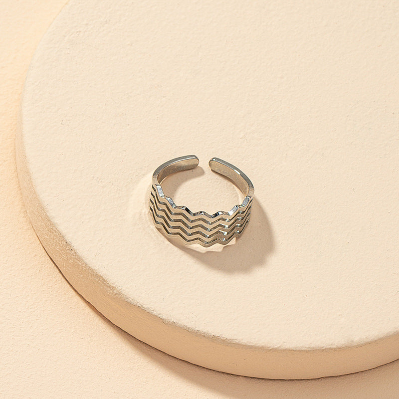 Metallic Wave Ring - Vienna Verve Collection