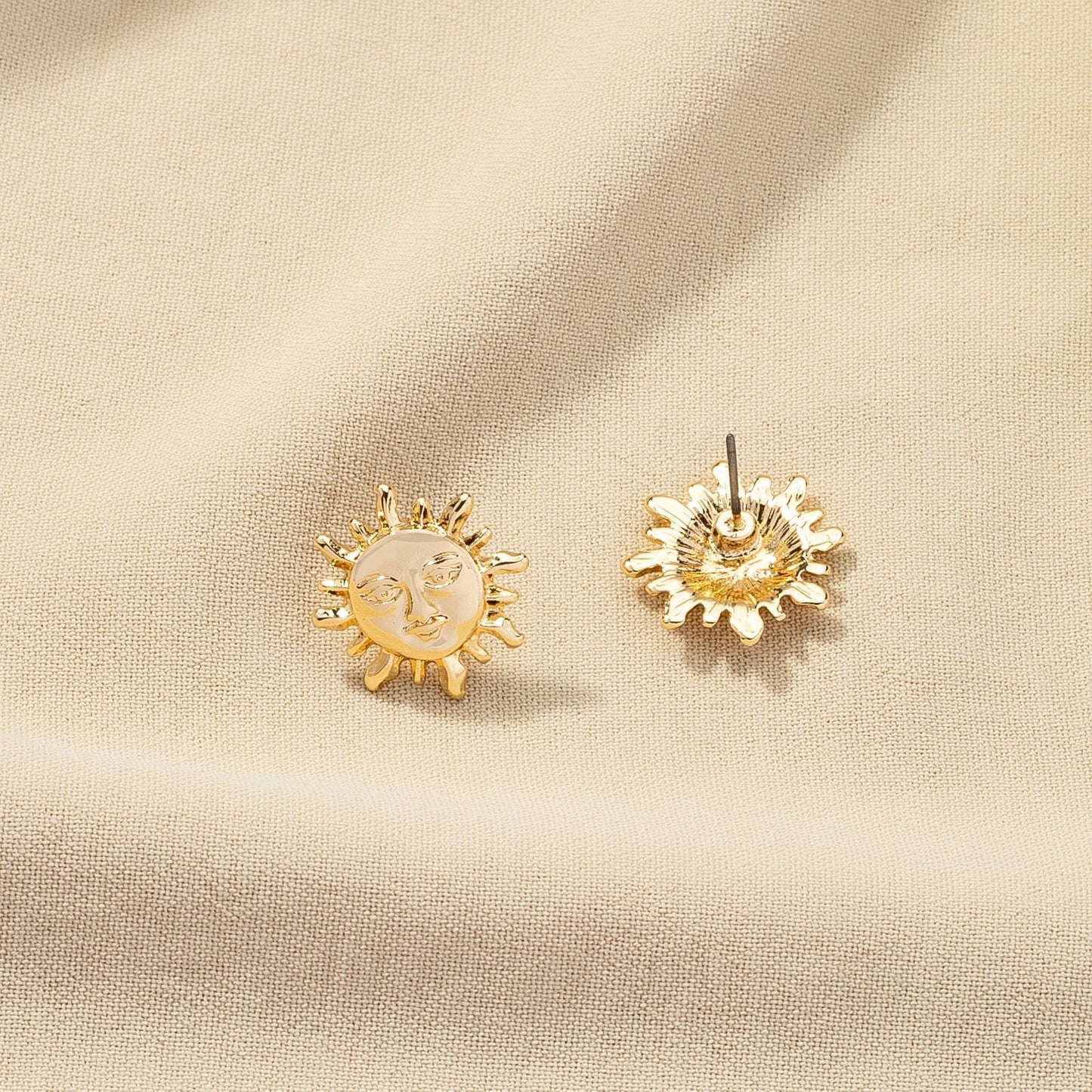 Sunflower Stud Earrings - Vienna Verve Collection, Metal Street Photography Fashion Design