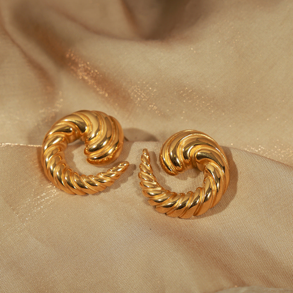 Exaggerated Thread Horn Earrings in Titanium Steel Gold Plating