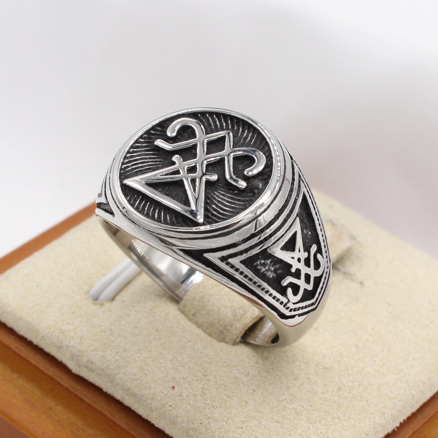 Personalized Retro Viking Titanium Steel Men's Ring - European & American Wholesale Jewelry