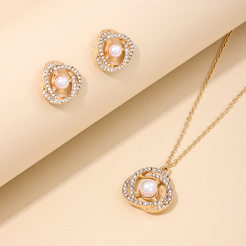 French Elegance Pearl Pendant Jewelry Set with Zircon Metal Ring - Vienna Verve Collection