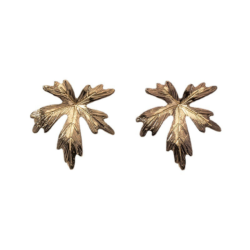 European and American Metal Leaf Earrings - Women's Retro Fashion Jewelry