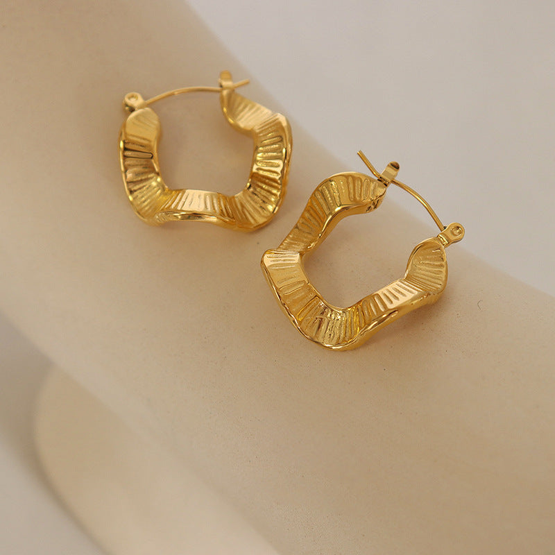 Unique Titanium Steel Wavy Earrings with 18K Gold Plating for Cross-Border Fashion