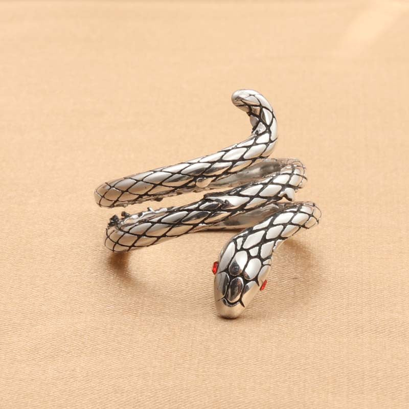 Titanium Steel Retro Snake Ring for Men - Stylish Animal Design Jewelry