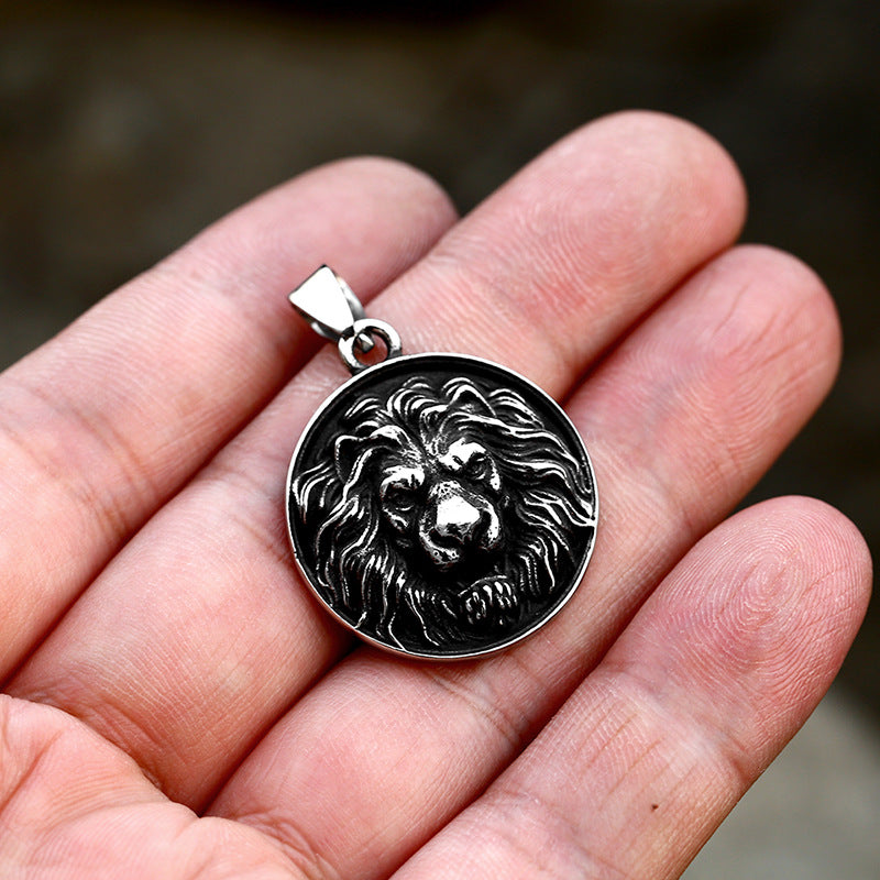 Vintage-Inspired Stainless Steel Lion Head Pendant for Men - Wholesale Titanium Steel Jewelry for Europe and the USA