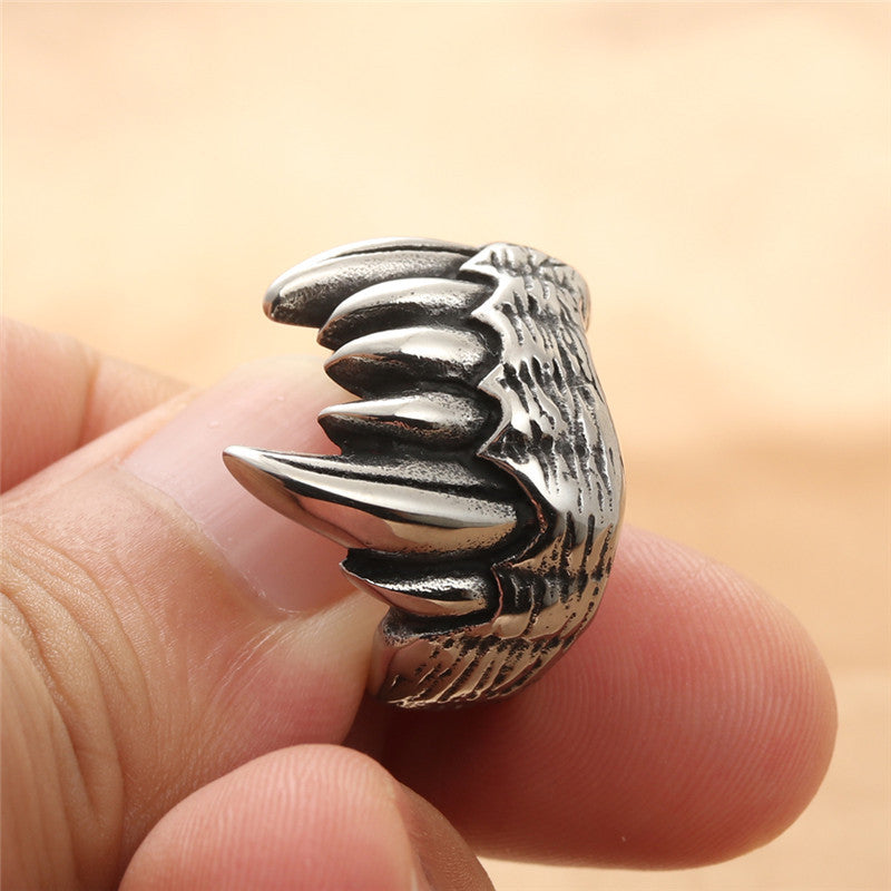 Titanium Steel Tiger Tooth Ring for Men - Retro Trendy Animal Accessory