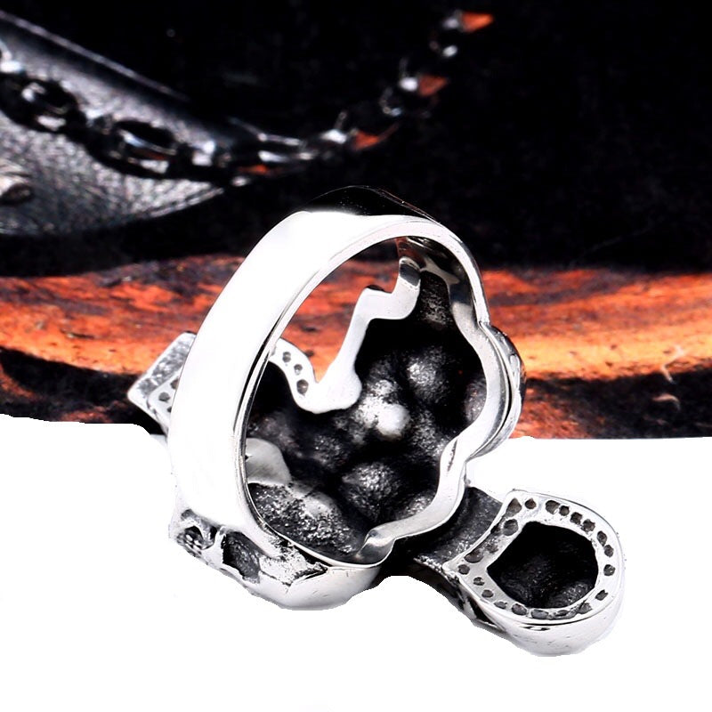 Titanium Steel Punk Skull Ring for Men – Edgy European and American Style