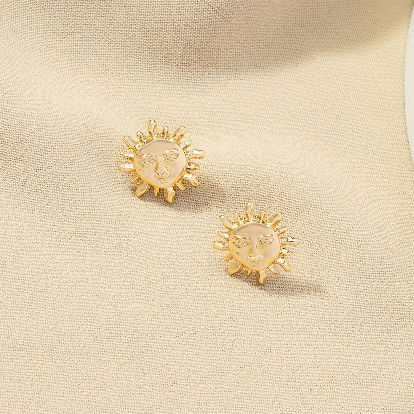 Sunflower Stud Earrings - Vienna Verve Collection, Metal Street Photography Fashion Design