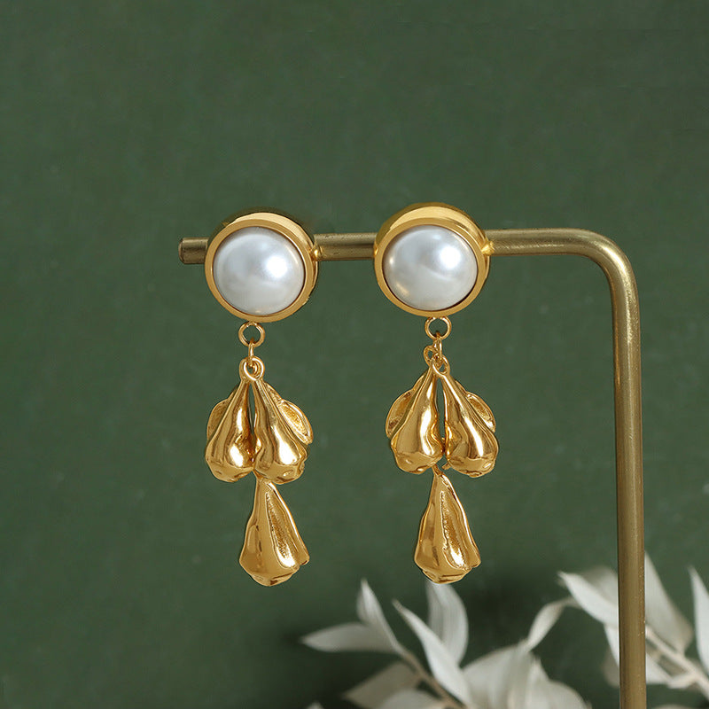 Autumn Haze Pearl Tassel Earrings for an Elegant Look