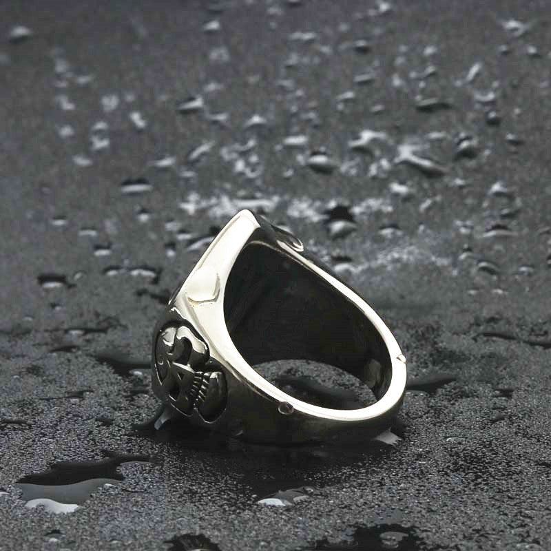 Punk Skull Titanium Steel Ring for Men - Retro Hipster Style, Sizes 7-13