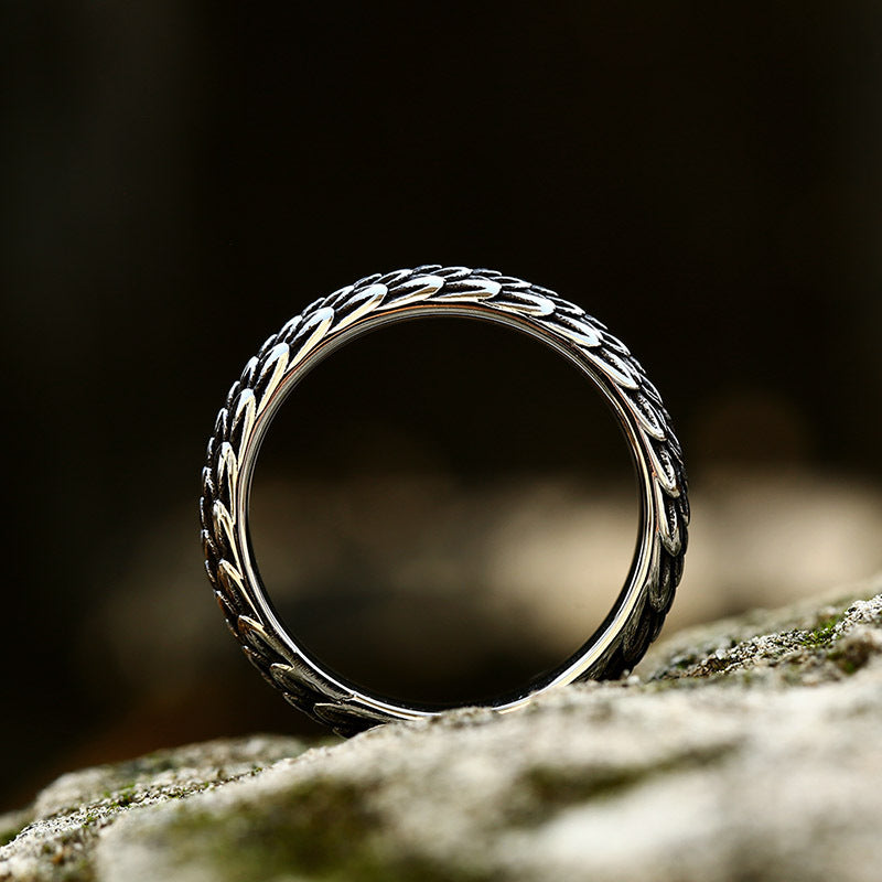 Men's Retro Dragon Scale Titanium Steel Ring - Unique Wholesale Jewelry Collection