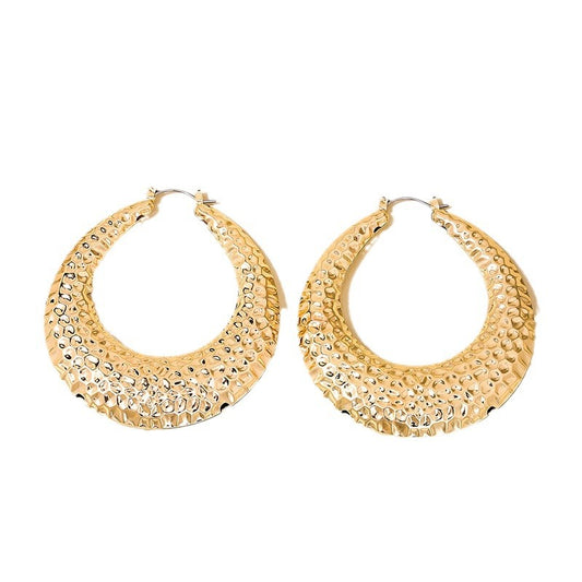 Exaggerated Metal Ring Pattern Earrings in Vienna Verve Collection