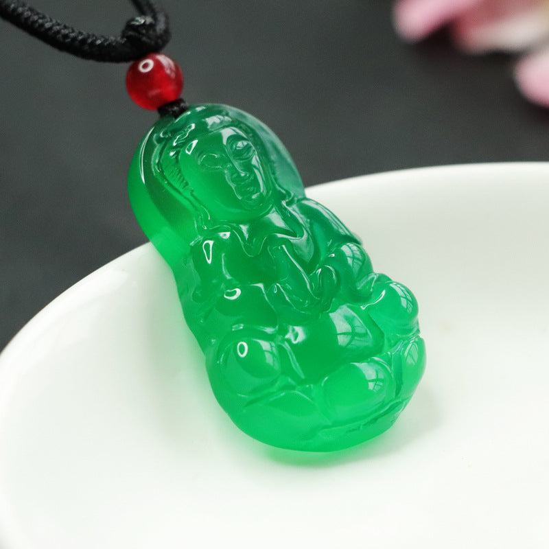 Natural Green Jade Chalcedony Guanyin Pendant Jewelry