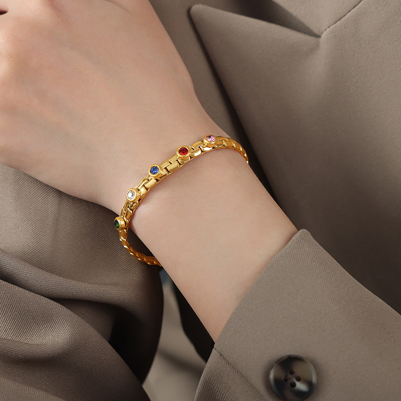 European Light Luxury Zircon Bracelet with Gold-plated Titanium Steel