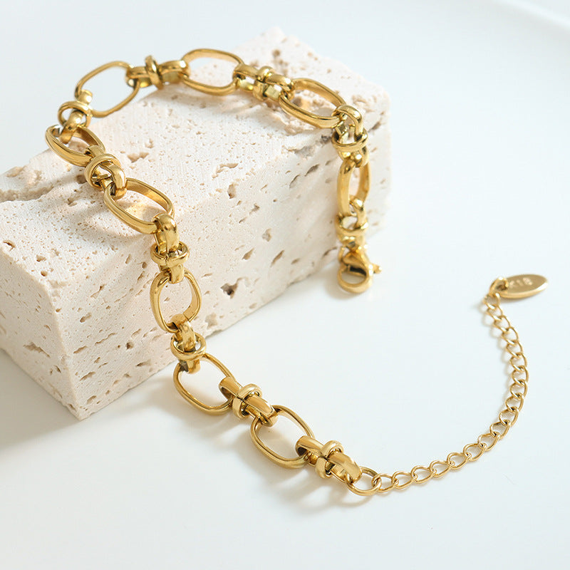 Chic Thick Chain Bracelet with a Cold Wind Style