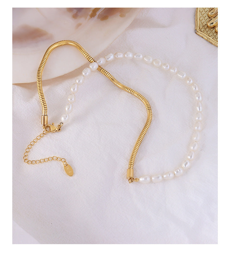 Luxurious Heavy Metal Chain Necklace with Gold Plating for a Sophisticated Look