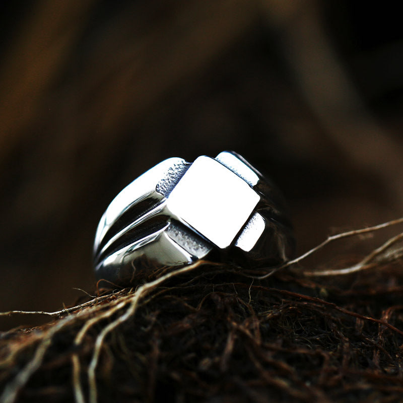 Retro Titanium Steel Men's Rhombus Ring for Wholesale - Cross-Border Trade in Europe and the USA