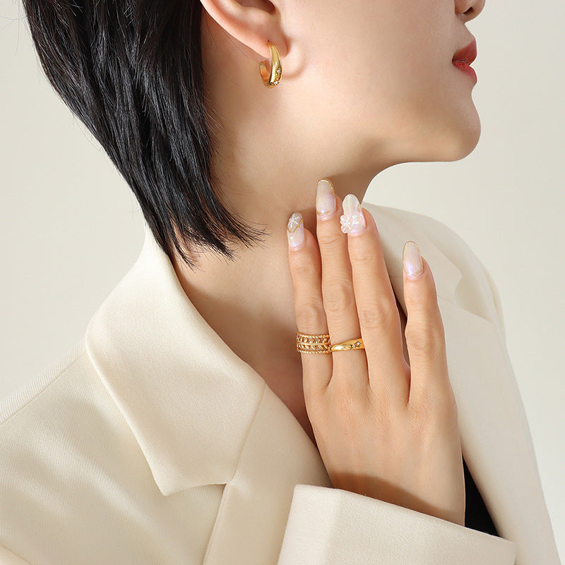 Korean Celeb Vibes: Zircon Inlaid C-Shaped Titanium Earrings