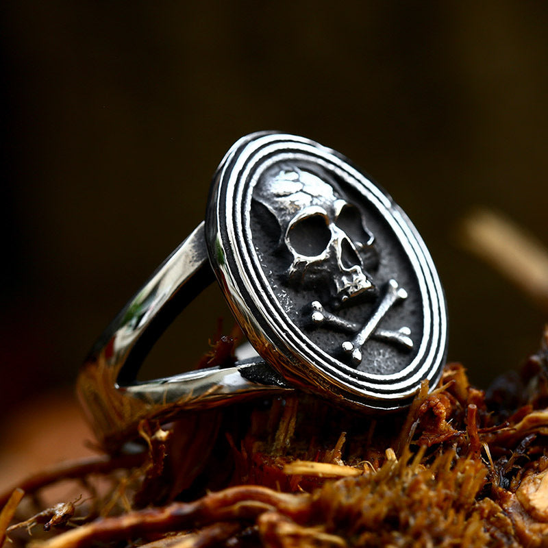 Punk-Inspired Cross-Border Stainless Steel Skull Ring for Men - Retro Titanium Steel Design, Sizes 7-13