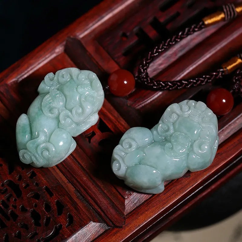 Fortune's Blessing Jade Pixiu Pendant in Sterling Silver