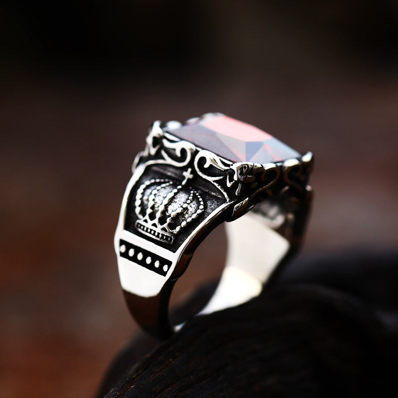 Vintage-Inspired Stainless Steel Crown Design Ring for Men - Wholesale Titanium Steel with Zircon Inlay