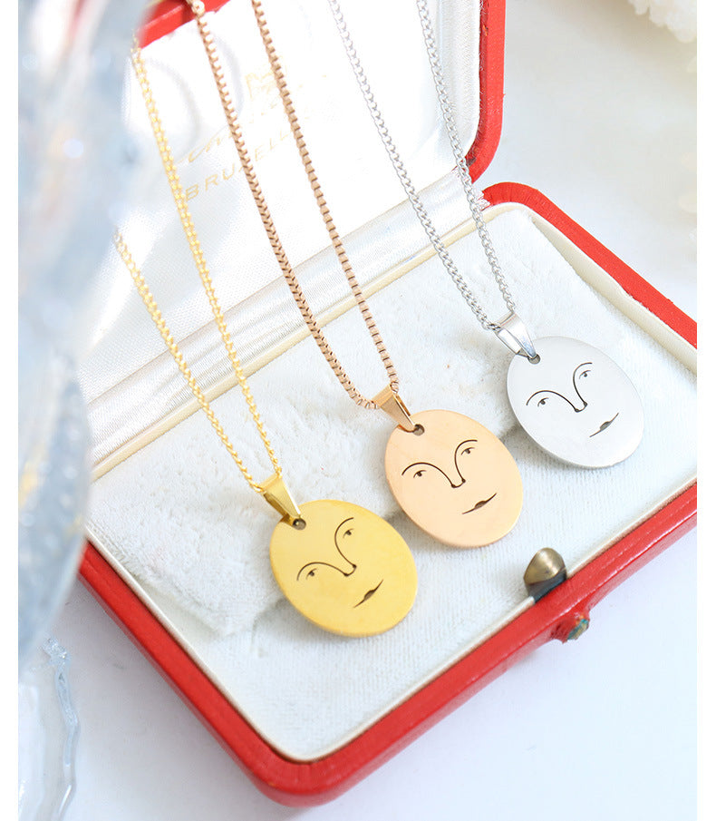 Smiling Face Portrait Pendant Necklace - Unique Design Titanium Gold-Plated Chain Jewelry