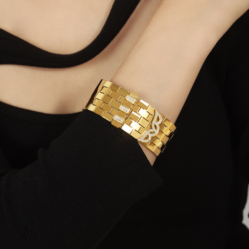 Luxurious Retro Gold Plated Zircon Bracelet - Exquisite Niche Design