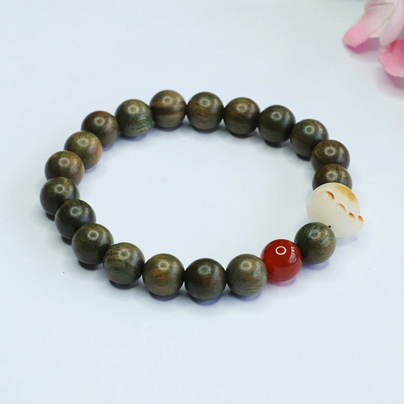 Sandalwood and Bodhi Root Fortune's Favor Bracelet with Red Agate