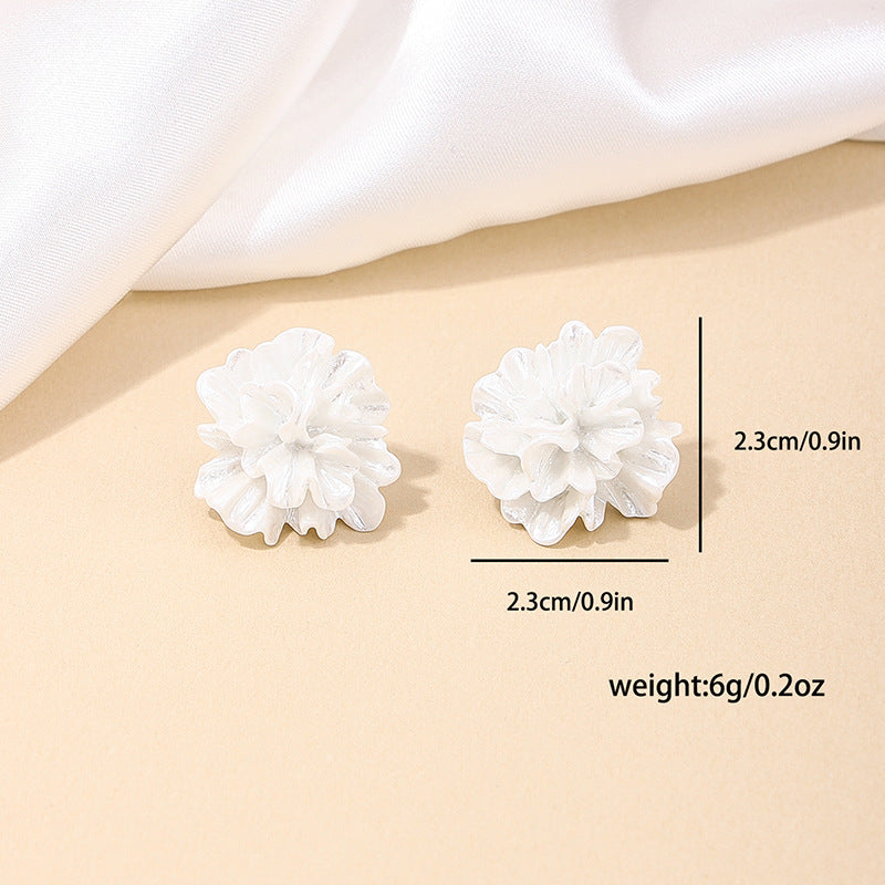 Fresh Camellia Earrings with a Chic Twist