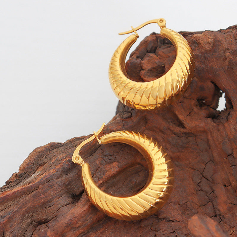 European and American Genie Thread Earrings, Titanium Steel Gold Plated, Colorless, Stylish and Unique Women's Earrings