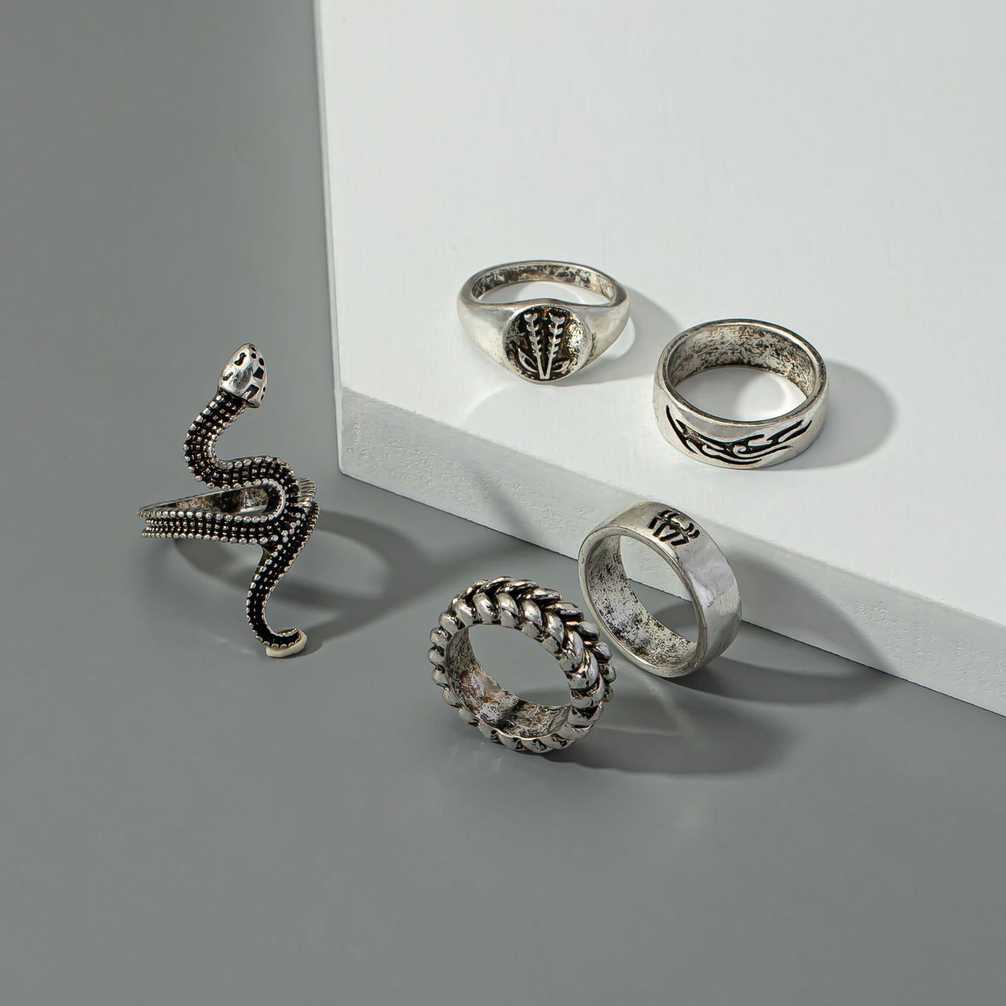 Japanese and Korean Retro Fusion Snake Head Geometric Rings Set of 5 - Wholesale Jewelry