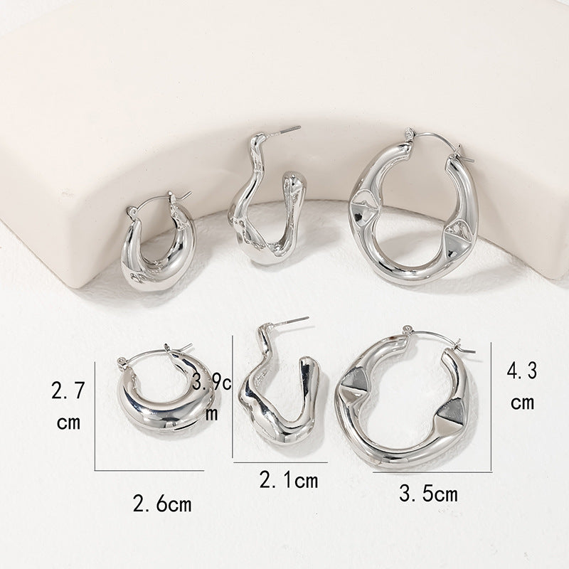 Wholesale Women's Earring Set with Modern C-Shaped Design