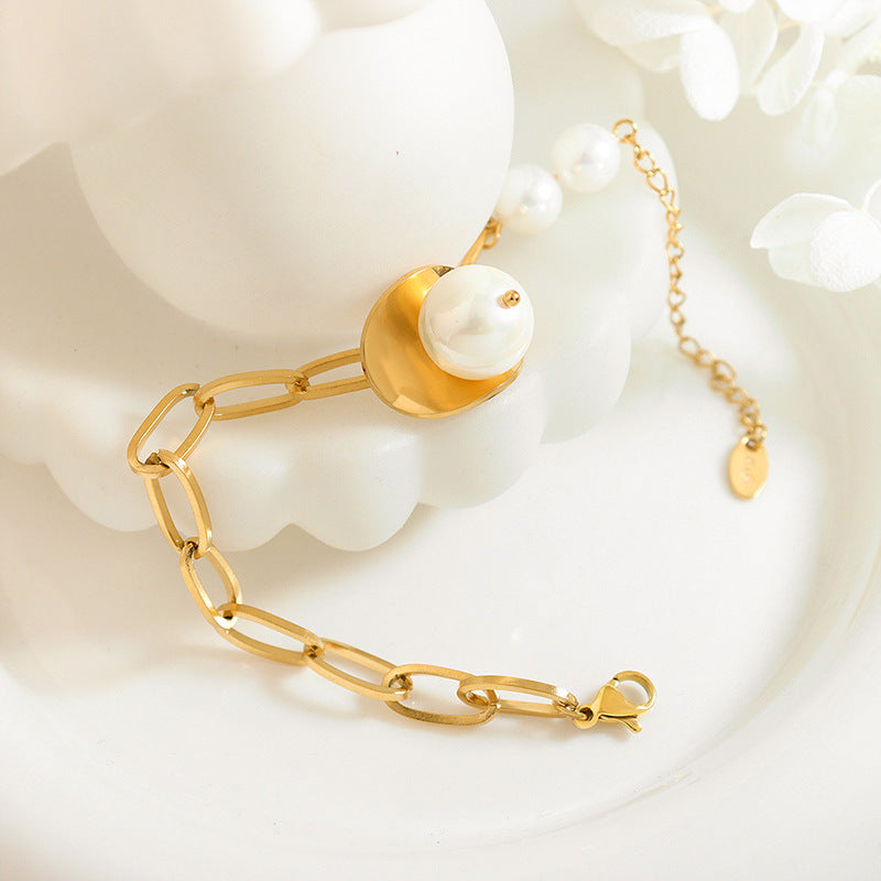 Gold-Plated Titanium Steel Bracelet with Retro Imitation Pearls